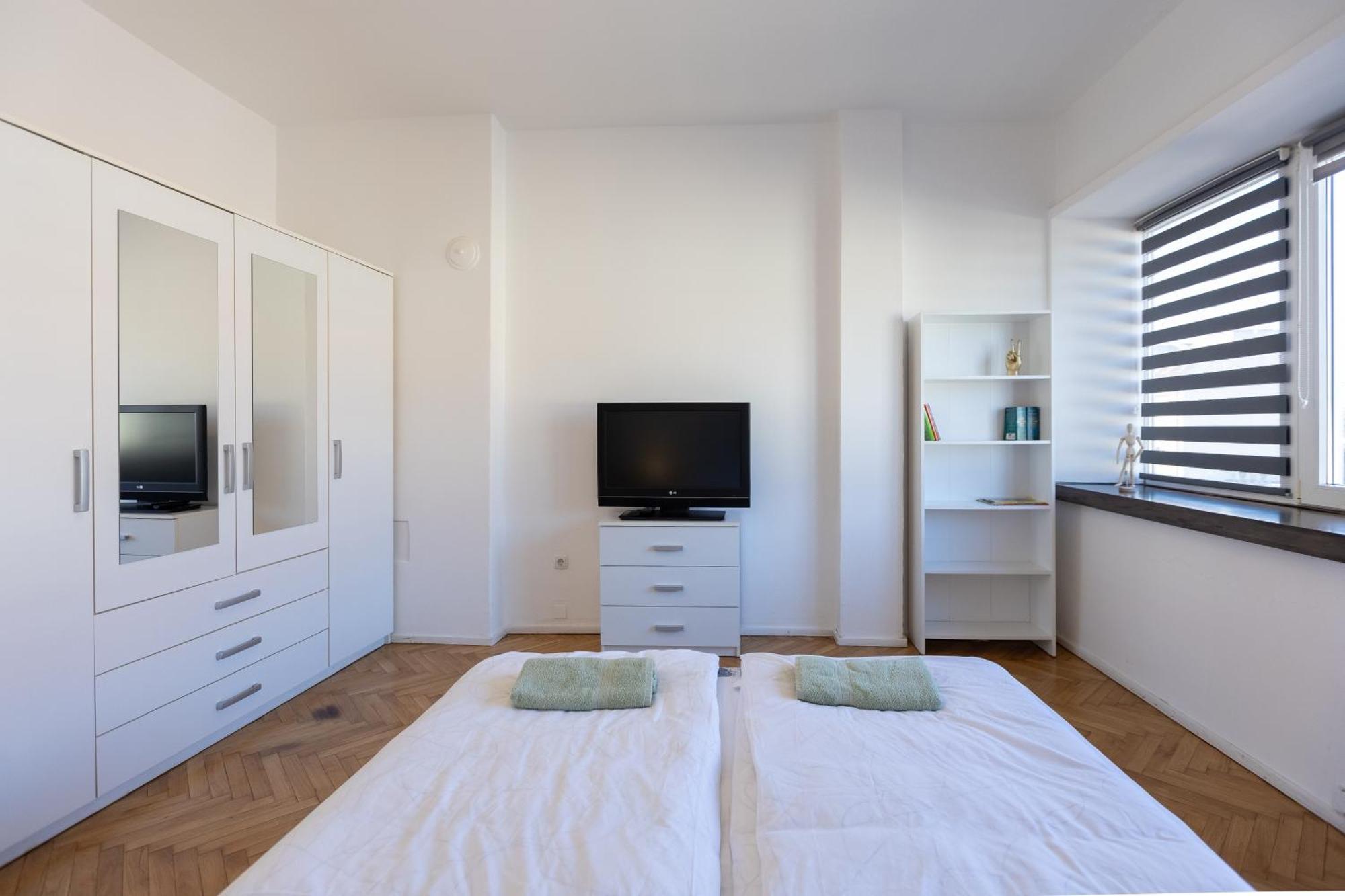1Bdr Flat In Center Of Sofia Vitoshka Blvd Daire Dış mekan fotoğraf