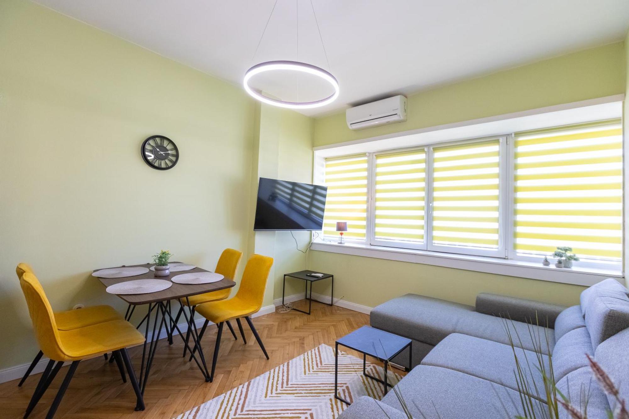 1Bdr Flat In Center Of Sofia Vitoshka Blvd Daire Dış mekan fotoğraf